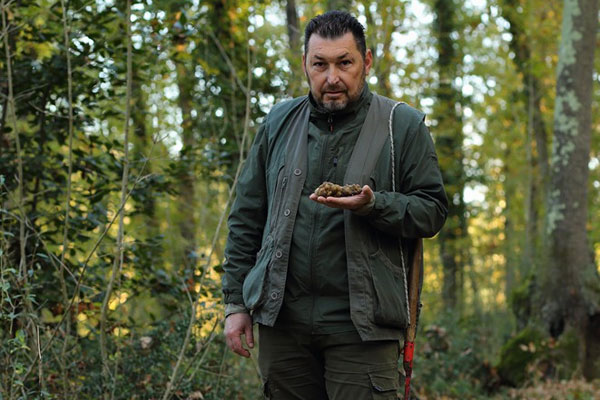 Il Bego truffle foraging and tasting experience in San Miniato Tuscany