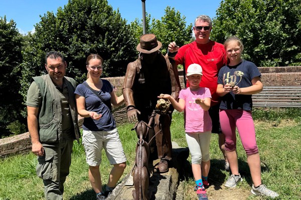 Il Bego truffle foraging and tasting experience in San Miniato Tuscany