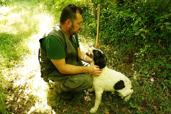 Il Bego truffle foraging and tasting experience in San Miniato Tuscany
